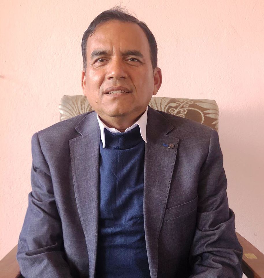 दीपन्द्र प्रकाश गिरी